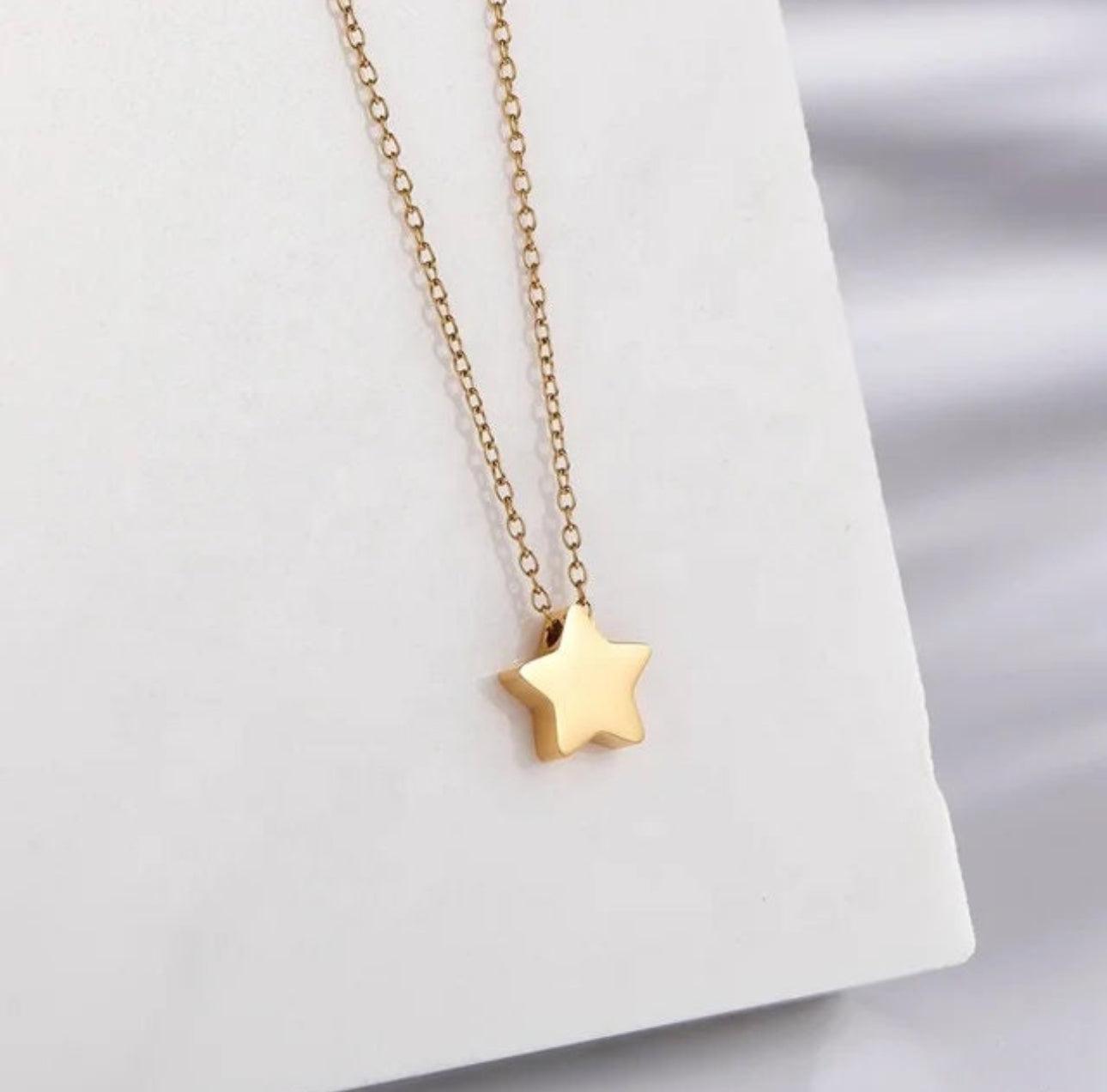 Tiny Star Charm Necklace